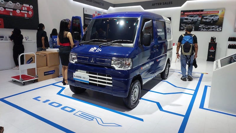 Segini SPK Mitsubishi Motors Di IIMS 2024 OLX News