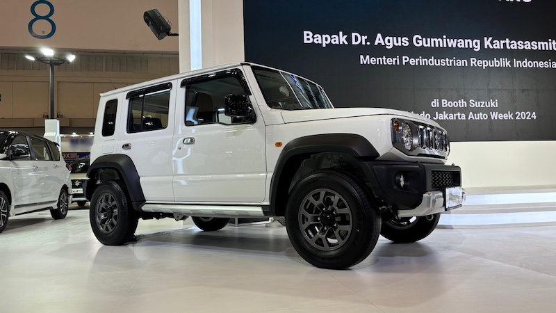 Suzuki Jimny 5-doors White Rhino Edition